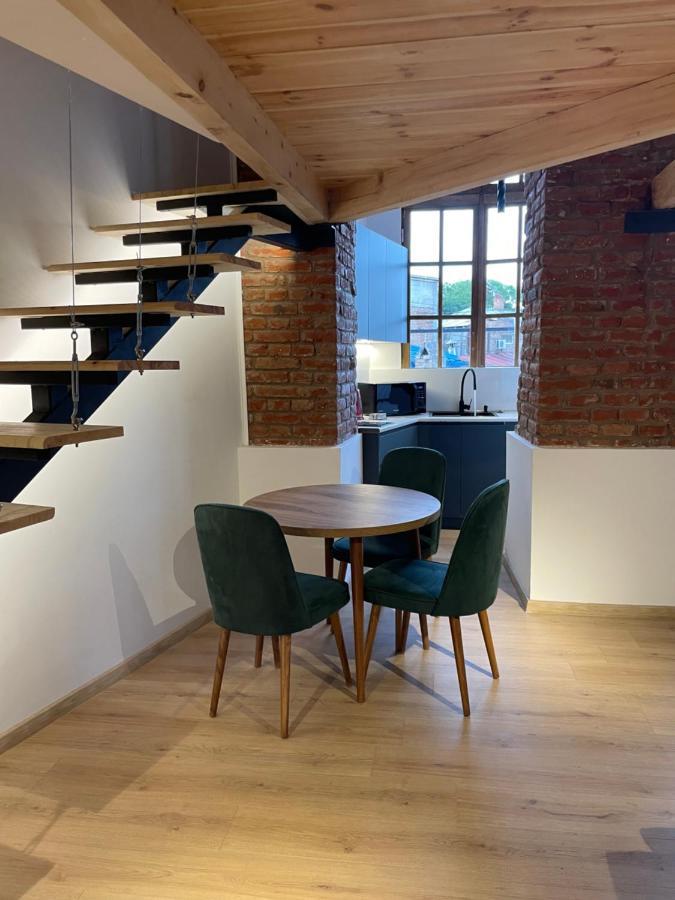 Midamo Orbeliani Apartment Tbilisi Bagian luar foto